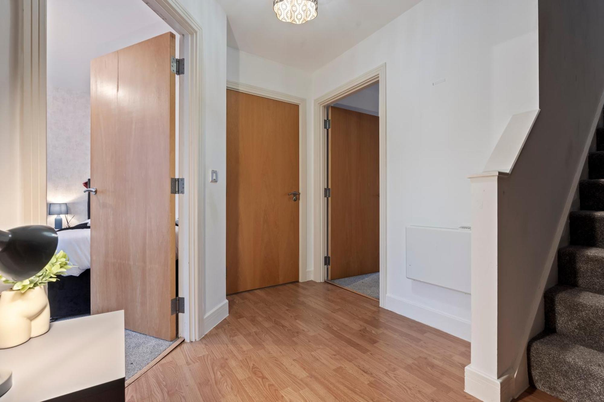 Cave Dunes 2 Bed 2 Bath Netflix & Freepark Apartment