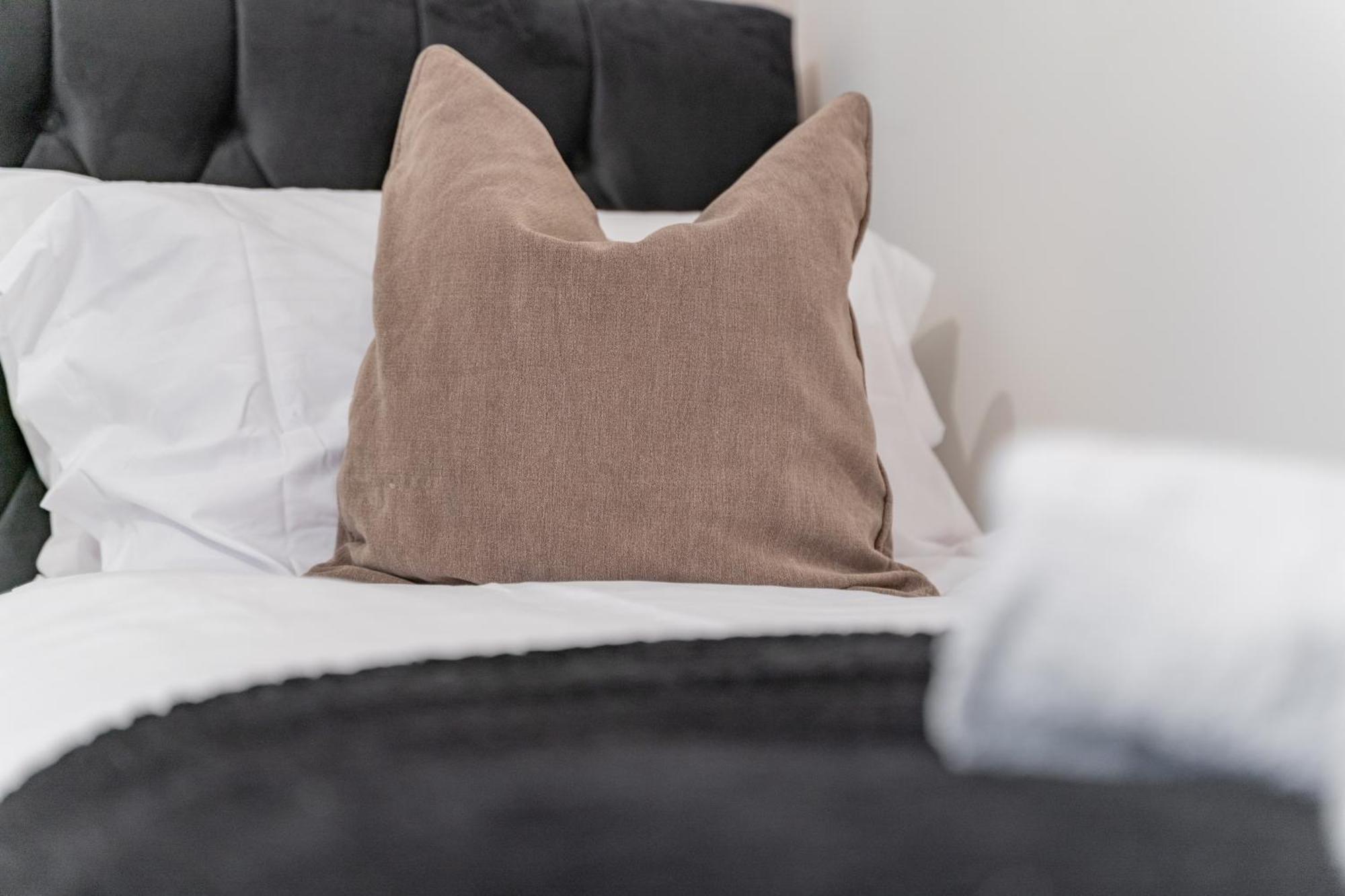 Apartment Cave Dunes 2 Bed 2 Bath Netflix & Freepark Birmingham